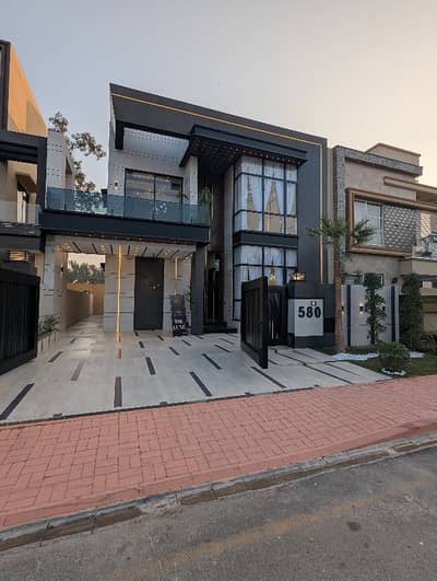 Ideal House In Lahore Available For Rs. 47000000