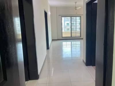 10 Marl 3 Bedrooms Open View Flat Available For Sale.