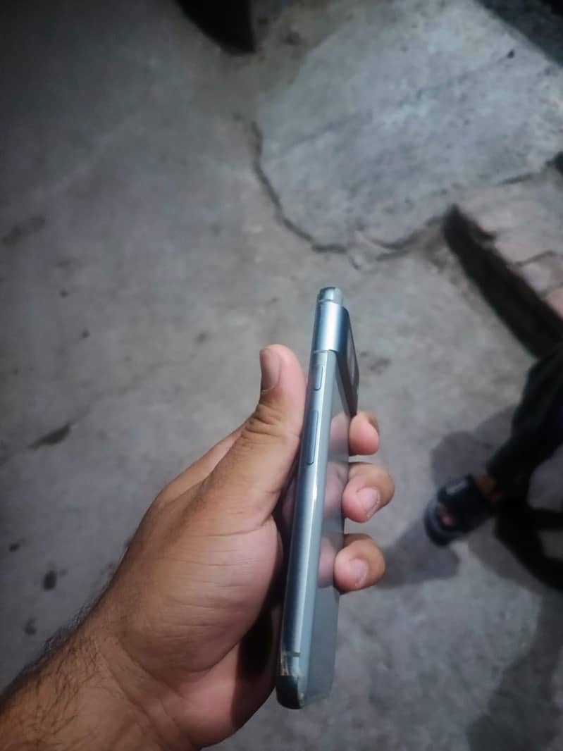 Only mobile 4