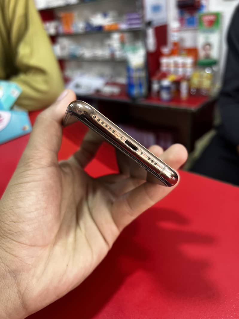 Iphone 11 pro 3