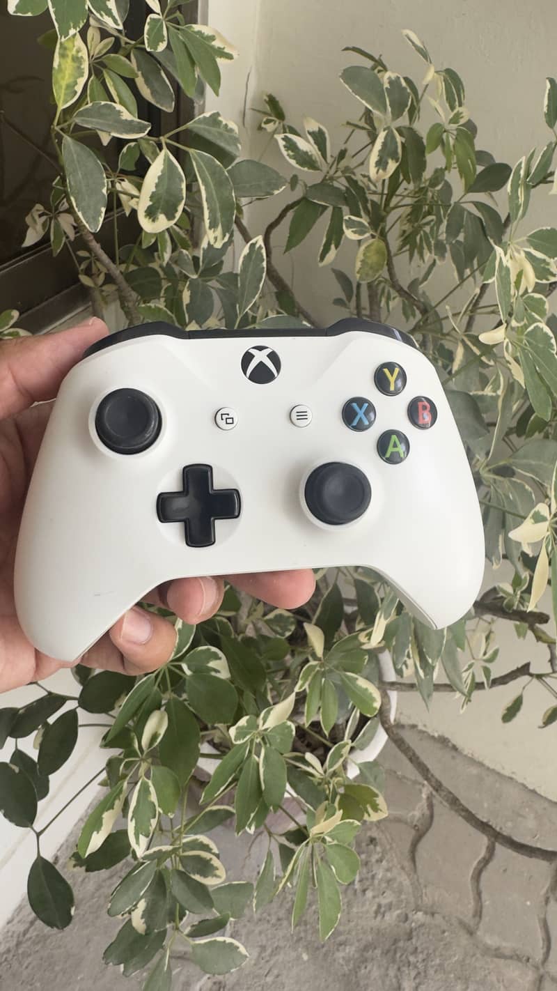 Xbox Wireless controller 0
