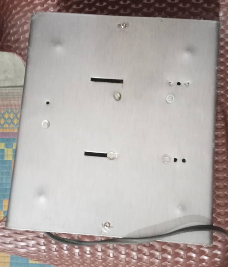 Universal stabilizer 3000w 4