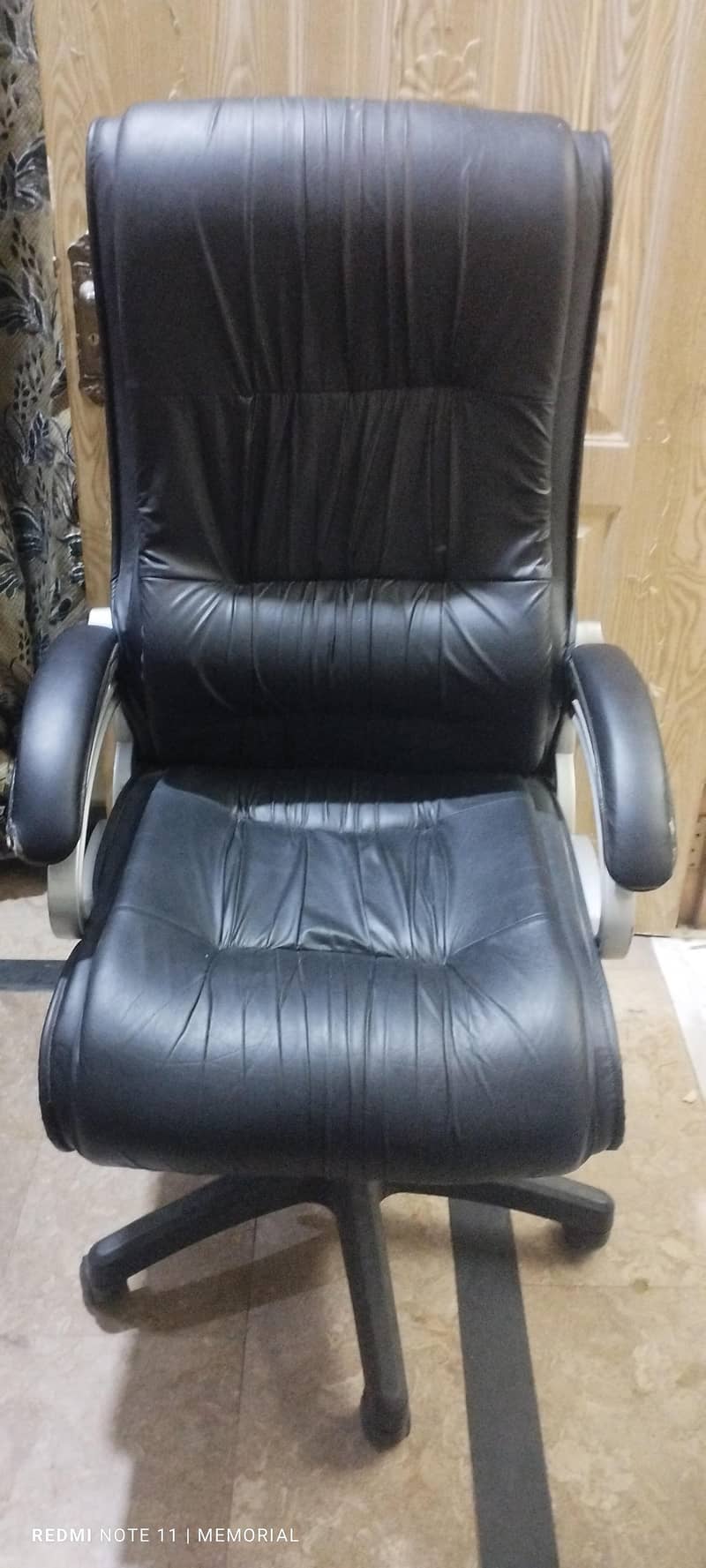 Executive Chair 2