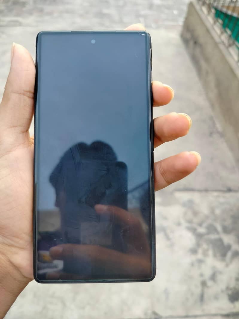 Google pixel 6a 3