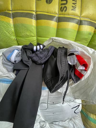 Korean Mix brands sports trousers bales