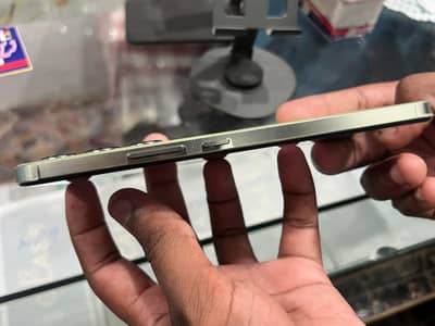 vivo y100