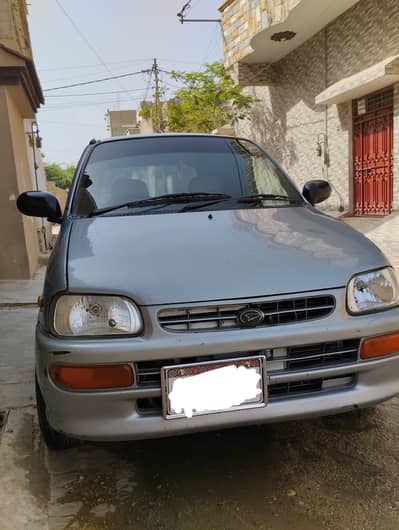 2011 model he Karachi register he gari me koi Kam nhi he