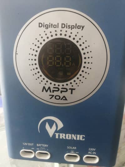 Brand new condition Mppt charge controller for sell 70A