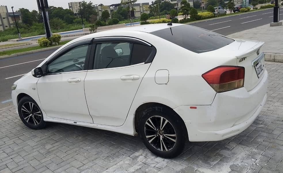 AUTOMATIC HONDACITY 2009 3