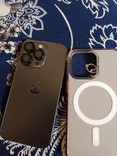 I phone 13 pro 256 gb factory unlocked with charger urgent sale