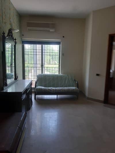 10 Marla Beautiful Upper Portion Available For Rent In Gulberg