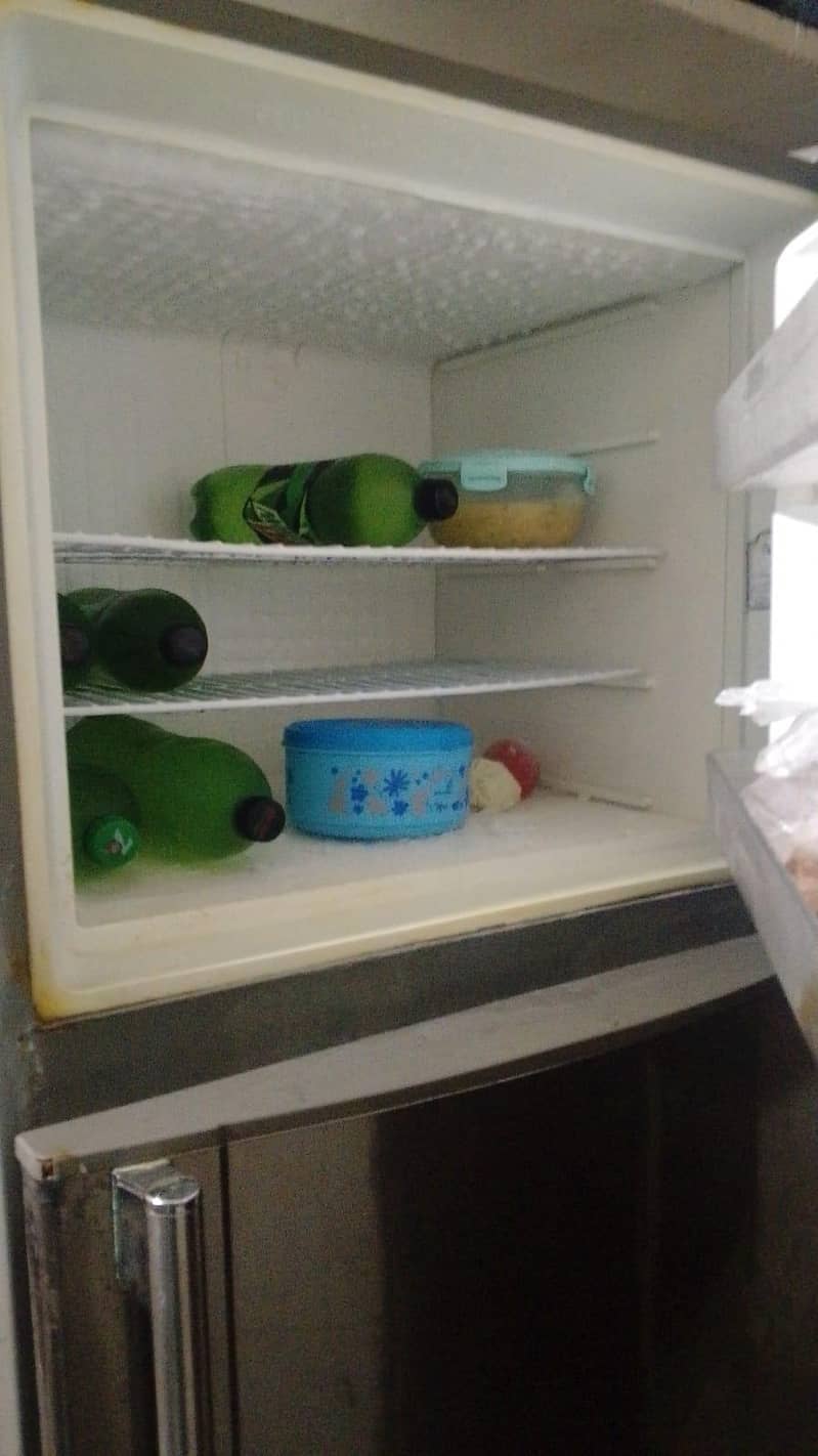 fridge 0