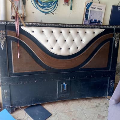 Bed for sale in best price