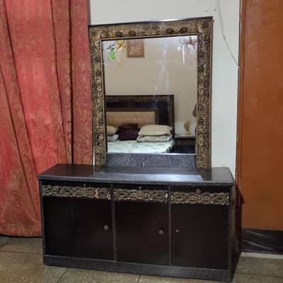 Used Dressing table