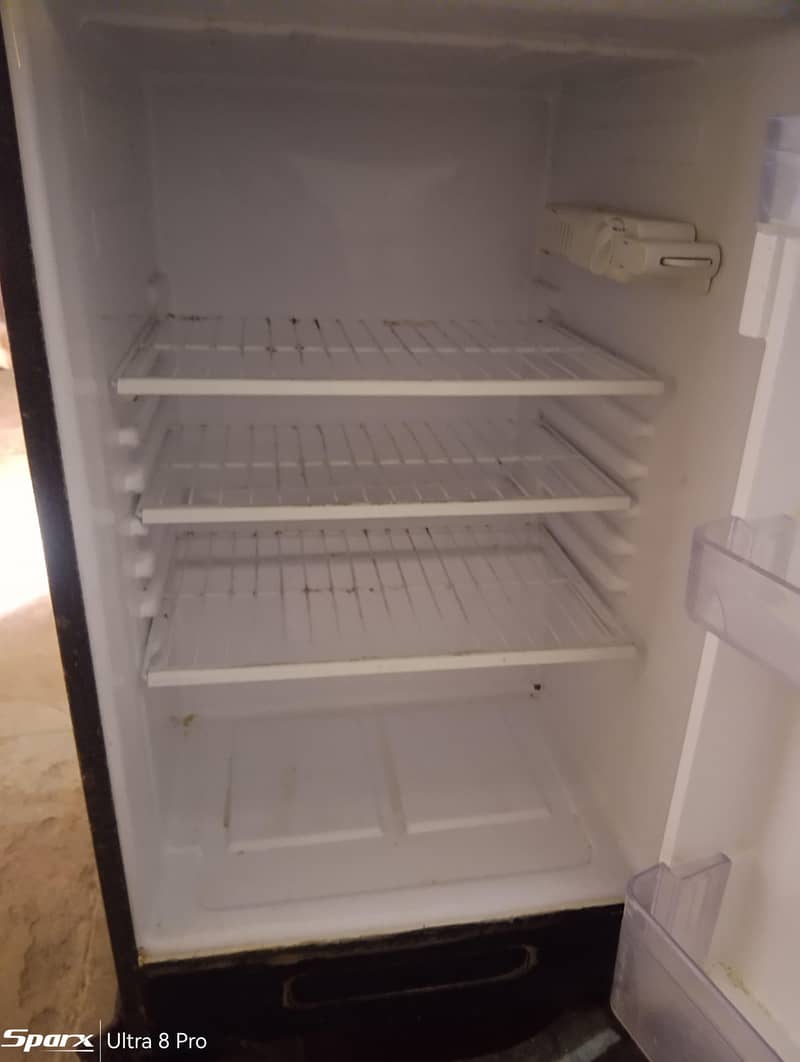 refrigerator 1