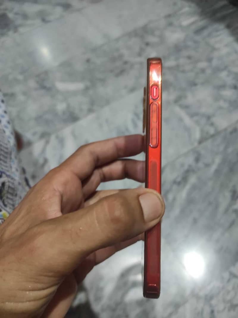 iPhone 12 2