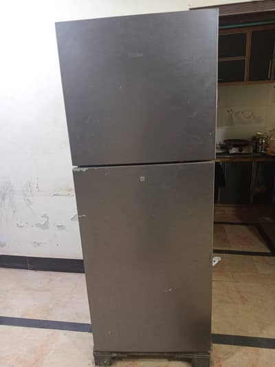 just 3 year used refrigerator available for sale in Jinnah park