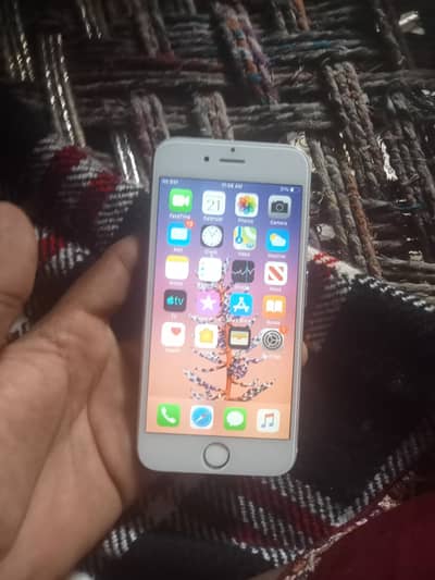 iPhone 6 non PTA.   (03416735036) WhatsApp contact