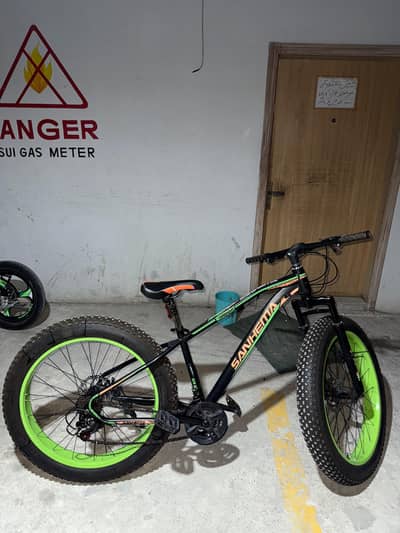 Fat Tyre 26" Mountain Bicycle
