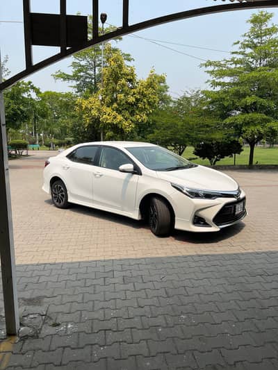Toyota Corolla Altis 1.6 cvt 2025