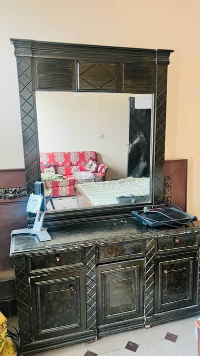 Dressing table for bedroom very good and cheap