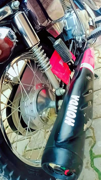 Honda CG 125 Self Start 2023 Black Edition – 10/9 Condition