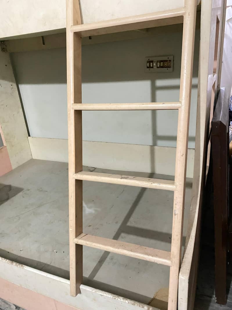 Bunk bed deco paint 2