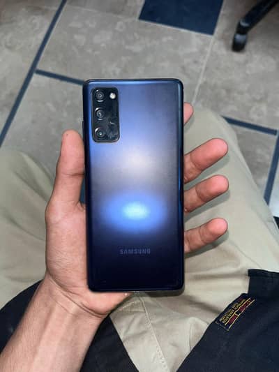 Samsung Mobile S20 FE