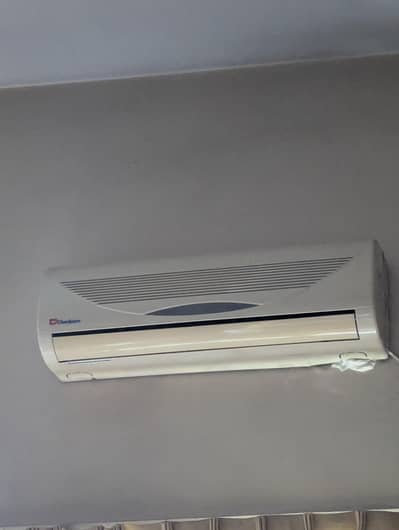 Dawlence 1 Ton Split AC for sale in Islamabad Chill AC Cooling AC