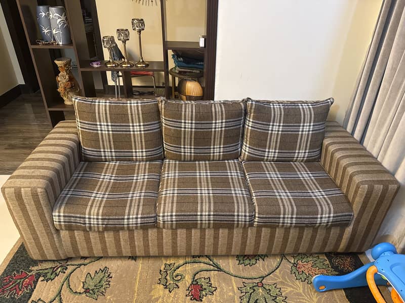 Sofa set 0