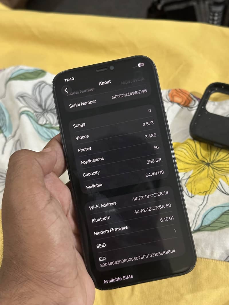 Iphone 12 pro max 4
