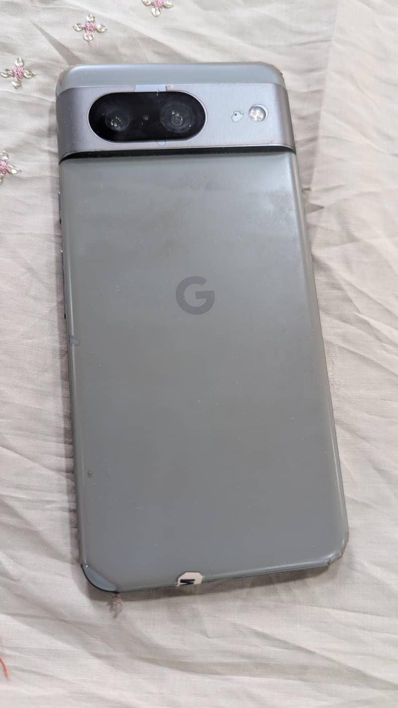 google pixel 8 5