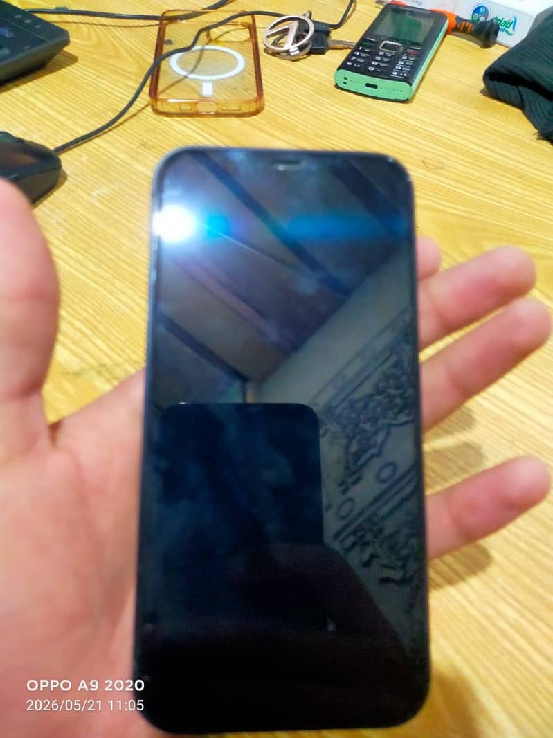 Iphone 12 1