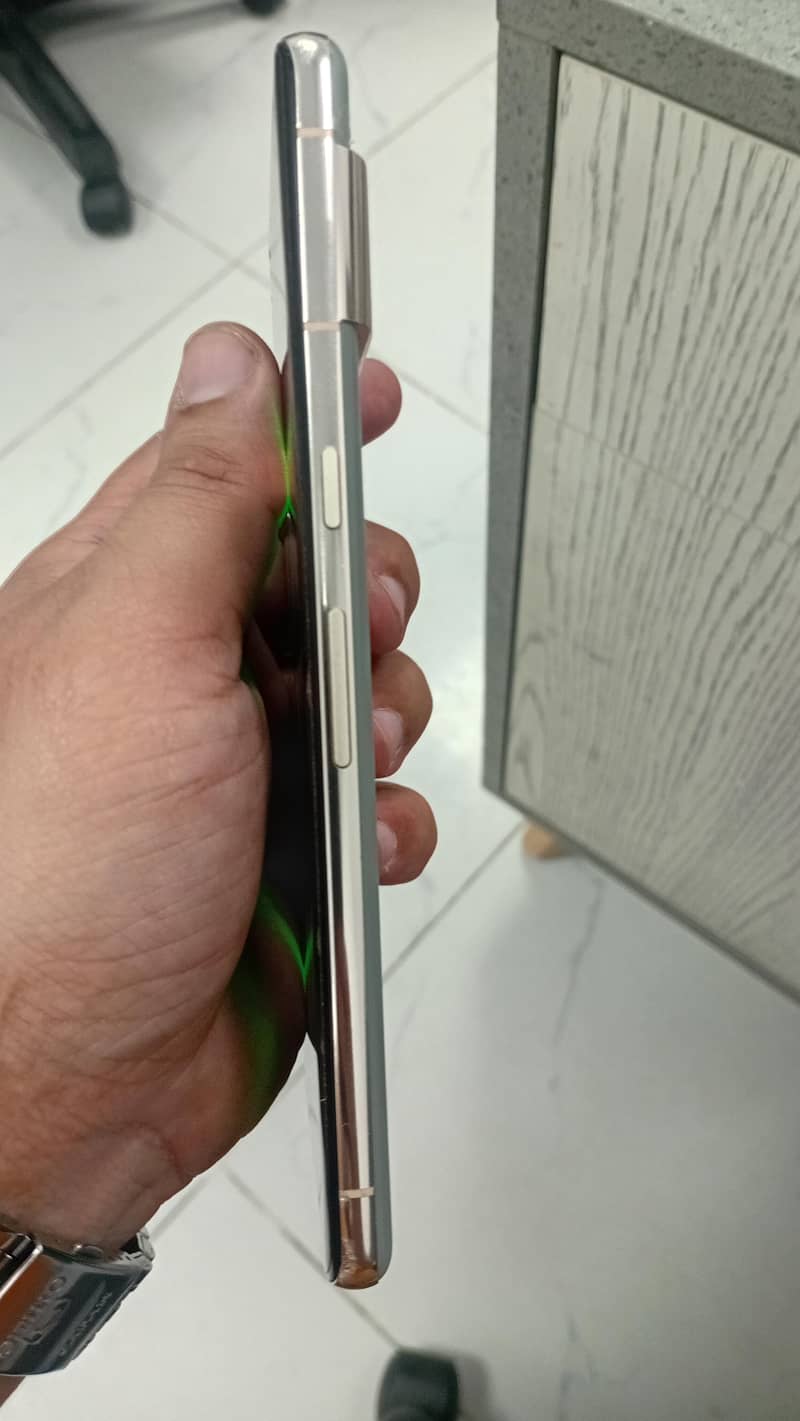 Google pixel 7 pro 2