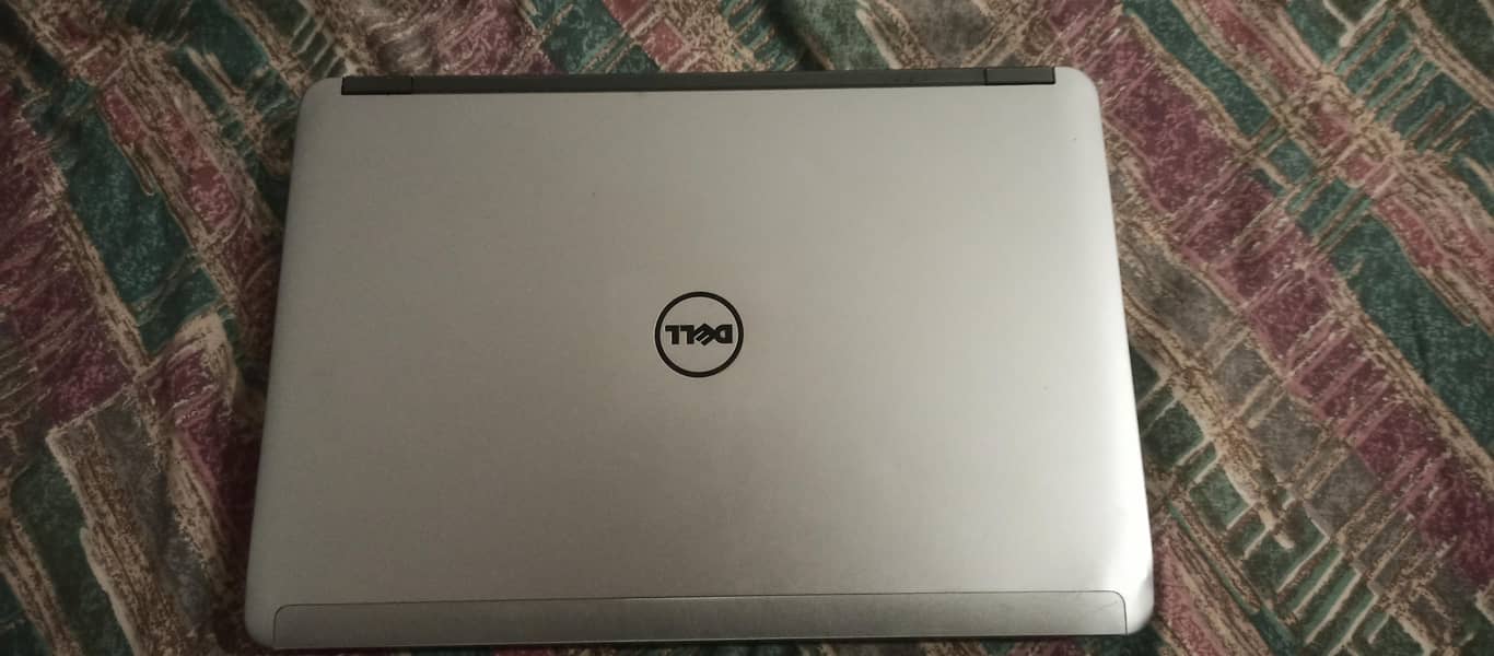 Dell E6640 0