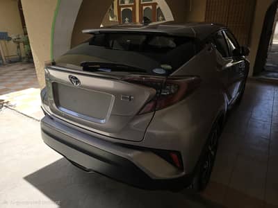 Toyota C-HR 2017 G-LED