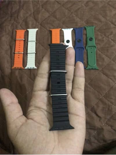 Ultra Smart Watch with 7 Straps (Bundle Offer)