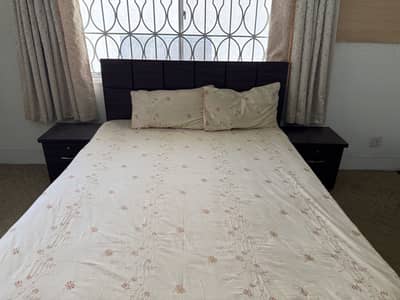 Bed with side table and matress
