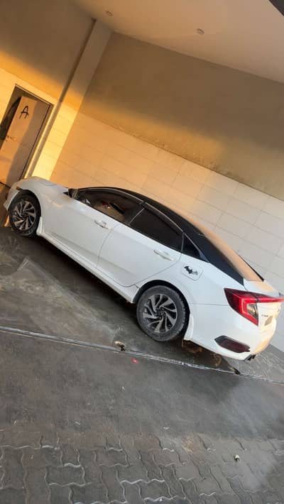 Honda civic 2017