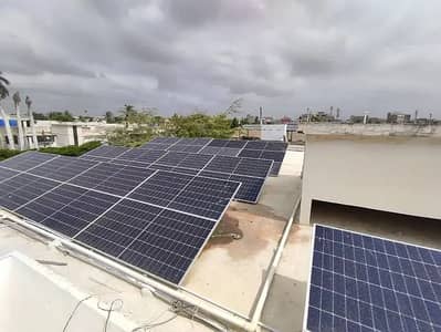 5 Kw Hybrid Solar System Run 2 AirConditioners 1.5 Ton