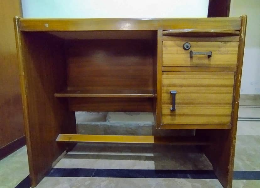 Strong Wood Study Table 1