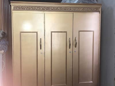 new wardrobe sale coz shifting