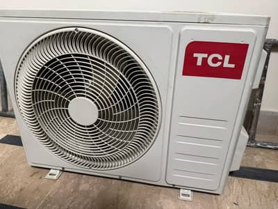 TCL 2 Ton Floor Standing Inverter AC TAC-24T3-FH