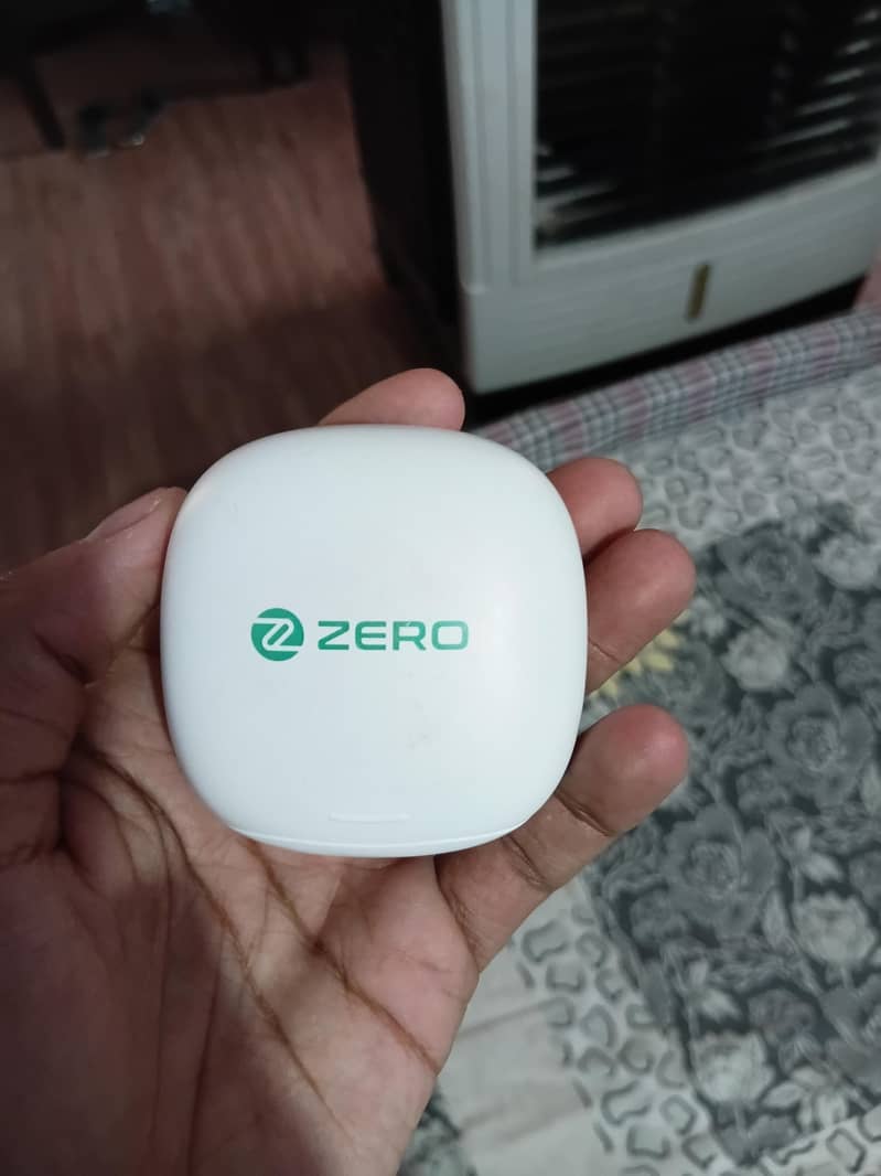zero earbuds 1