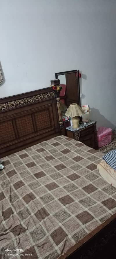 double bed and side table for sale