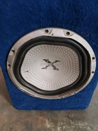 Sony Expold Bass Tube