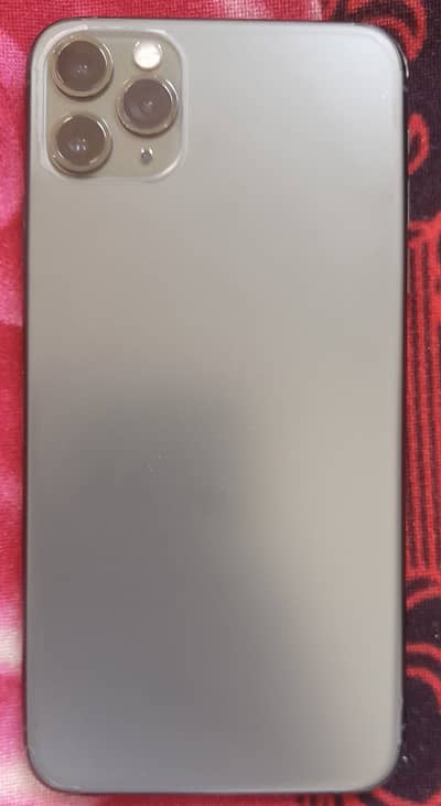 10/10 64gb memory 75 helth water pack all ok non pta