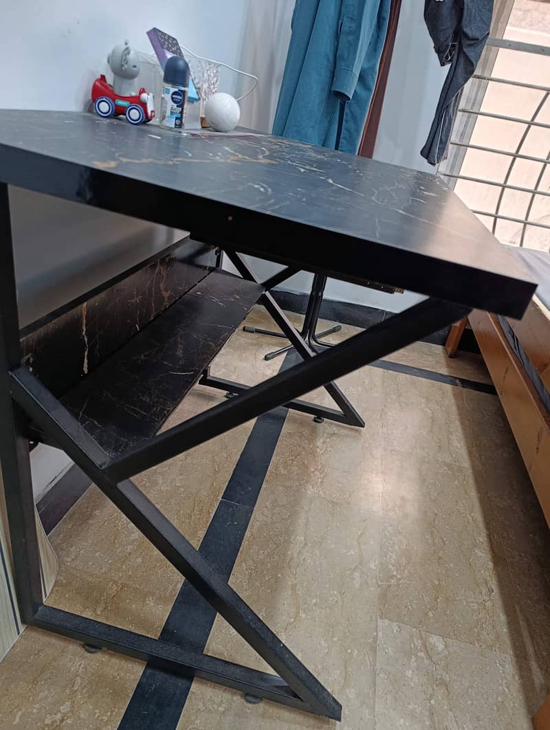 Table 0
