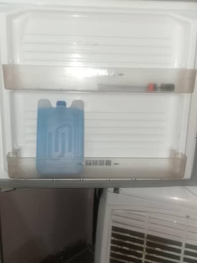 single door / medium size