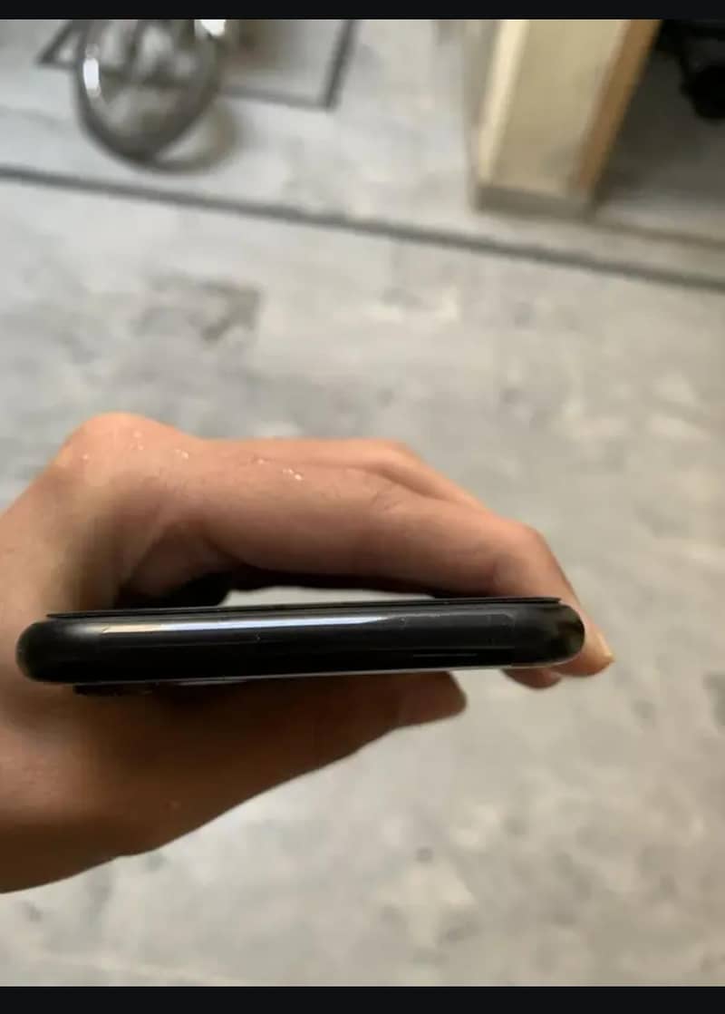 iPhone xr 1